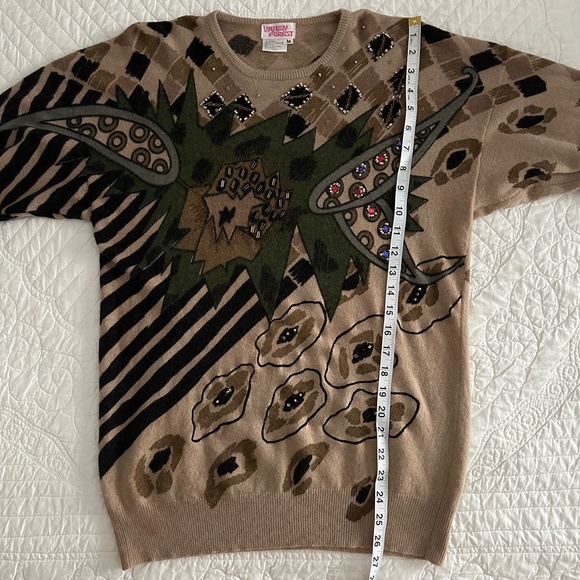 Vivien Forest Women’s Wool Beaded Sweater Medium 80s Vintage - Picture 9 of 10